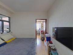 宝利丰广场 1室1厅51.63m²精装修