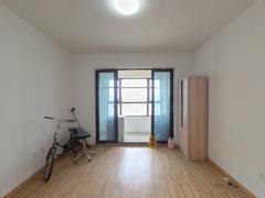 高速静安春晖里 3室2厅100.94m²普通装修
