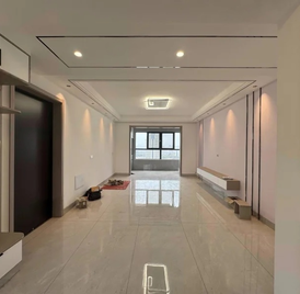 岠嶂山小区 3室2厅138m²精装修