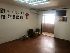 天粹 4室1厅107m²整租