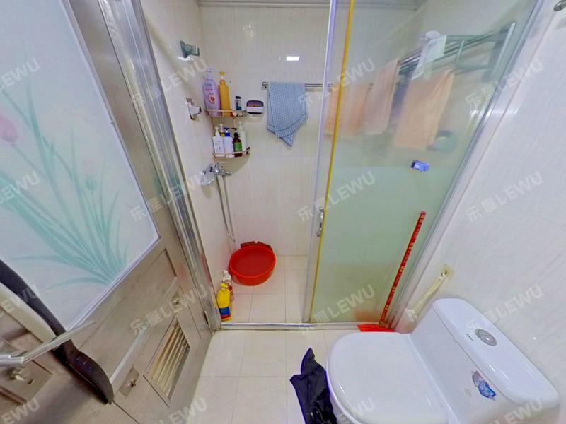 深圳嘉年华名苑卫生间照片_嘉年华名苑 优质教育资源，生活便利，配套齐全