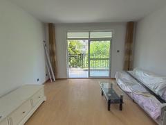 凤凰山庄(凤凰山路) 3室2厅136m²普通装修