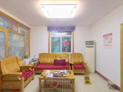 汽修小区 3室1厅80m²精装修