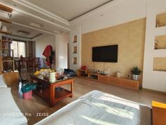中凯景湖豪庭 3室2厅122.12m²普通装修