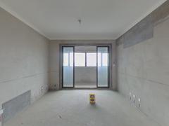 金鹏珑璟台 4室1厅125.9m²毛坯