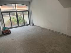 中澳滨河湾1期 3室2厅202.54m²毛坯