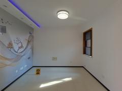 瑞城岸上玫瑰 2室2厅71.7m²精装修