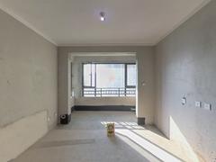 荣盛书香府邸公园里 3室2厅92.1m²精装修