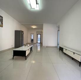 幸福城一期 4室2厅152m²整租