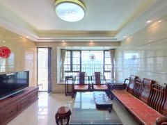 阳光天健城 4室2厅137.45m²满五年