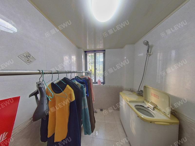 巢湖城市之光A区卫生间照片_城市之光A区 3室2厅136m²普通装修