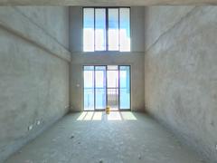 新华九龙首府 2室2厅126m²毛坯