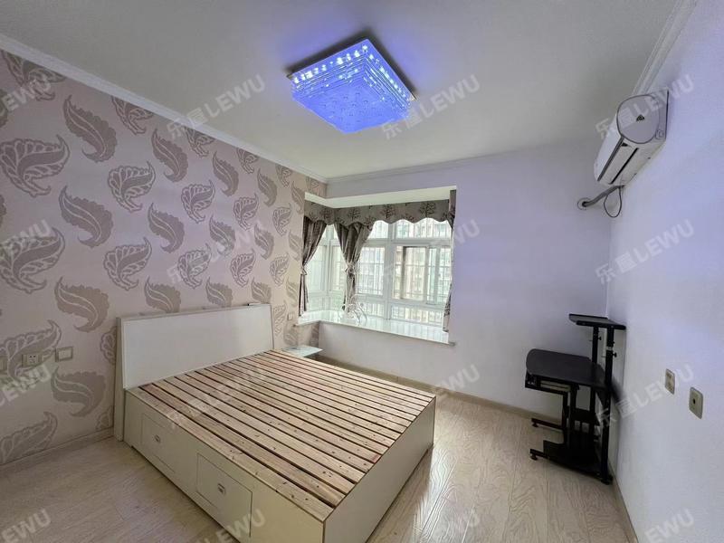 巢湖山水华庭卫生间照片_山水华庭 3室2厅124m²整租