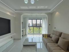 冠徽苑 3室2厅97.5m²精装修