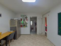 琥珀中村 4室1厅94.75m²精装修
