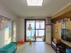 学府名都 4室1厅105m²精装修