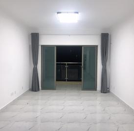 前海港湾花园 4室2厅124m²整租