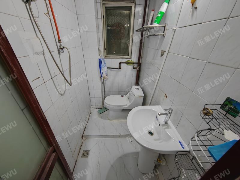 合肥安徽省徽京剧团宿舍卫生间照片_安徽省徽京剧团宿舍 2室0厅61.97m²整租