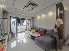 华发峰尚一期 3室2厅94.59m²精装修