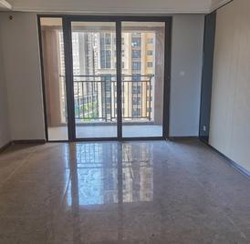 雅居乐新城珑玥 4室2厅141.59m²精装修