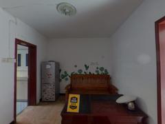 梅山路9号 3室1厅74.64m²普通装修