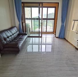 蔚蓝公馆 3室2厅89m²整租