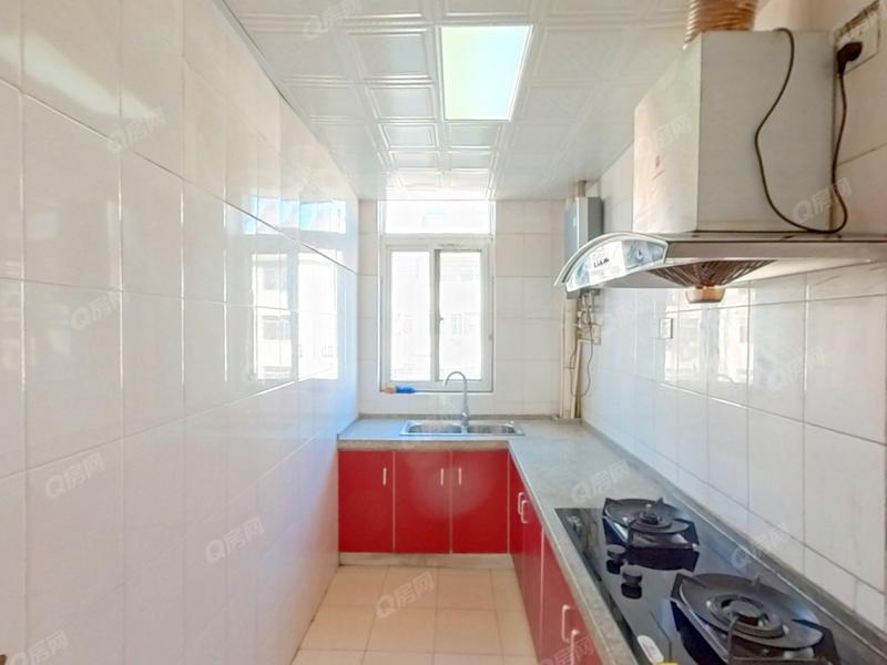 合肥兴华苑A区厨房照片_兴华苑A区 3室1厅81.02m²满五唯一