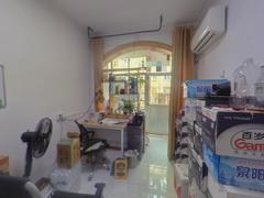 民航小区 2室1厅80m²满五年