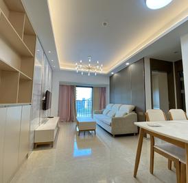 深物业金领 2室2厅63.79m²精装修
