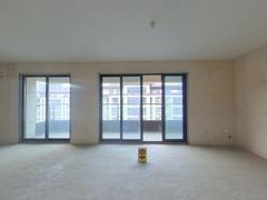 通和天誉 4室2厅136.48m²毛坯