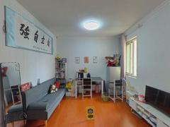 新海家园B区 2室1厅67.58m²精装修