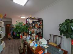 百仕达花园二期 2室2厅72.16m²精装修