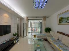 明月苑 3室2厅129m²精装修