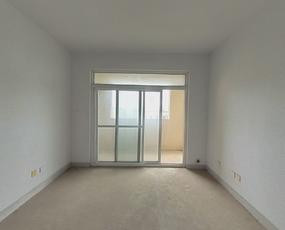 裕溪河畔 3室2厅118m²毛坯