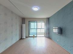 藏龙阁 3室2厅119.52m²精装修