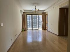 万科天誉 3室2厅89.7m²整租