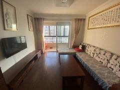 万科森林公园朗庭 4室2厅92.98m²精装修