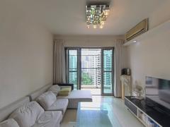 华发新城四期 2室2厅88m²精装修保养好厅出阳台采光足