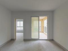 滨湖景城东区 2室2厅110m²毛坯