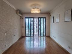 绿景花园二期 2室2厅70.14m²满五唯一