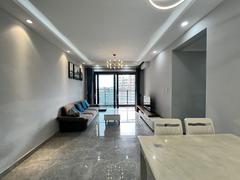 朗泓龙园大观 3室2厅89m²整租
