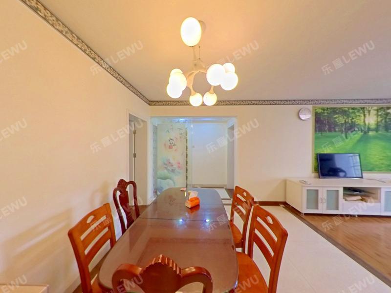 深圳侨香村餐厅照片_侨香村  （新上）精装修 保养不错 通透采光好 看房方便