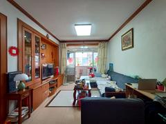 龙园山庄 2室2厅62.36m²精装修