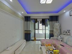 利港银河广场 3室2厅88.32m²满五年