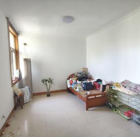 东苑新村 3室2厅99.35m²精装修