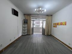 畔山花园 2室2厅77m²整租