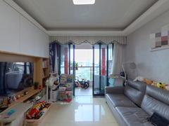 佳兆业未来城 3室2厅88.9m²精装修