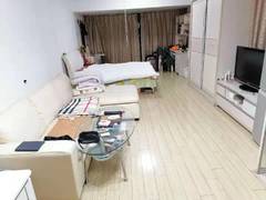 招商城市主场 （新上）精装修 保养不错 通透采光好 看房方便