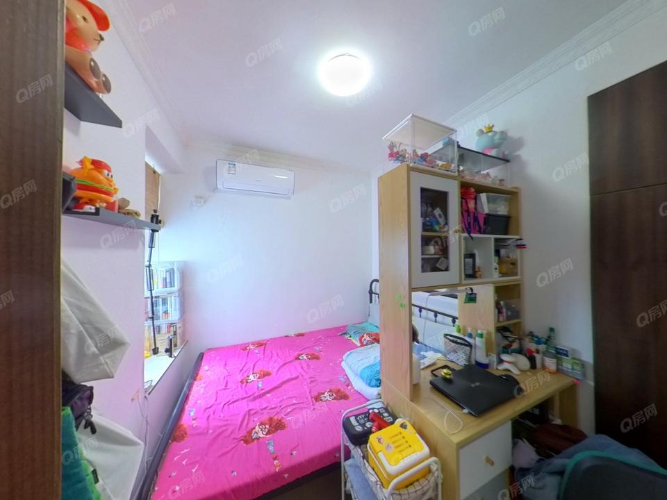 国展苑 2室2厅72.76m²满五唯一