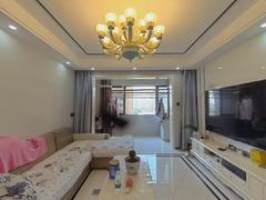 紫金华府 3室2厅136.98m²精装修